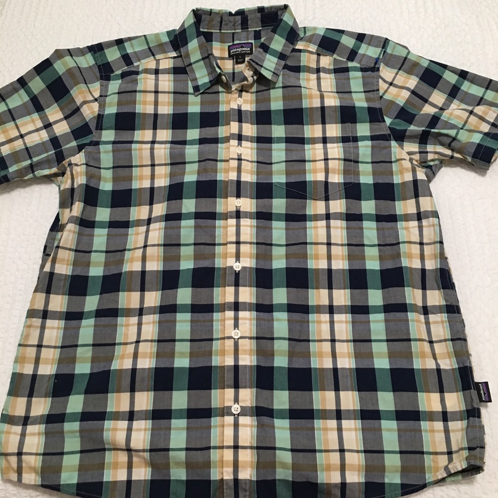 Men’s Patagonia shirt